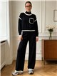 Conjunto jersey ribete contraste cuello alto y pantalón wide leg