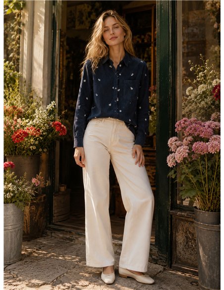 Camisa terciopelo flores bordadas