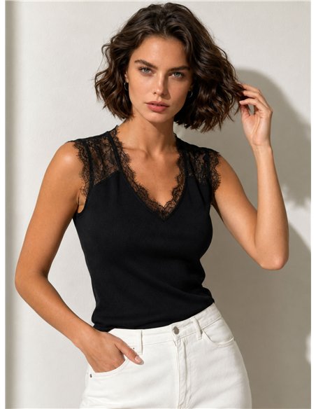 Top punto canalé encaje cuello pico