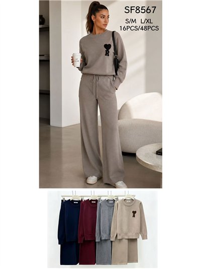 Conjunto jersey corazón y pantalón wide leg 2