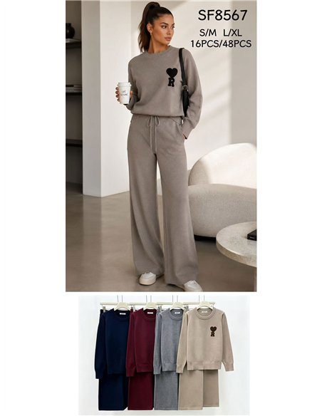 Conjunto jersey corazón y pantalón wide leg