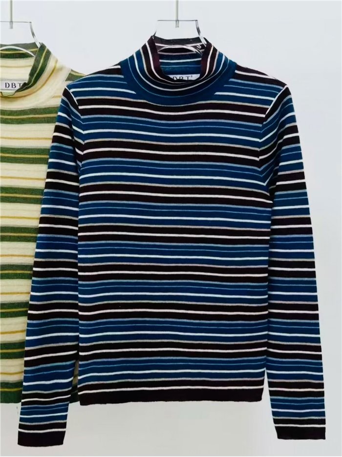 Jersey rayas cuello alto