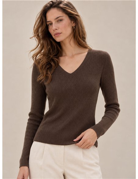 Jersey canalé cuello pico