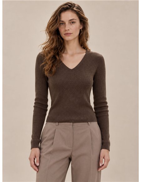 Jersey canalé cuello pico