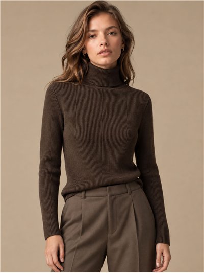 Jersey canalé cuello vuelto