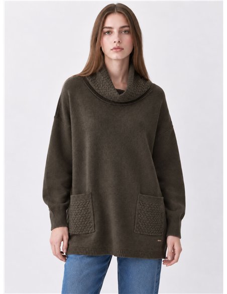Jersey amplio cuello vuelto bolsillos