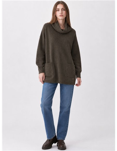 Jersey amplio cuello vuelto bolsillos