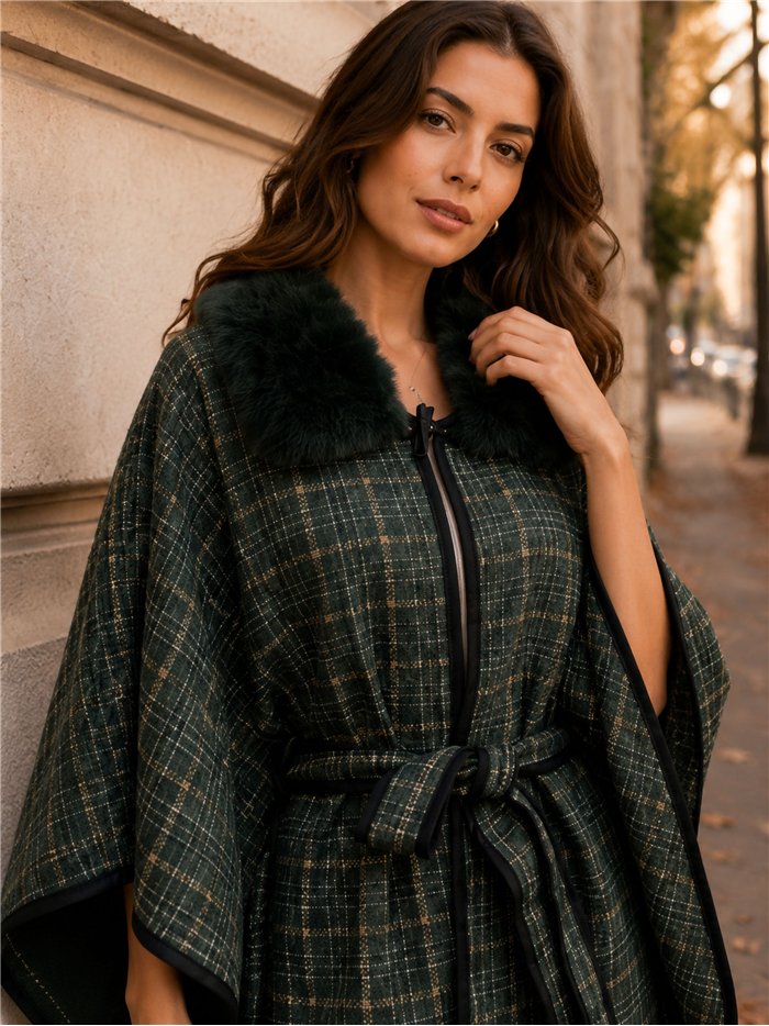 Poncho a quadri verdi con cintura