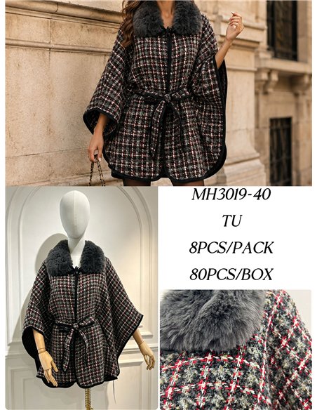 Poncho in tweed a quadri con cintura