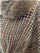 Poncho jacquard con cintura e collo di pelliccia