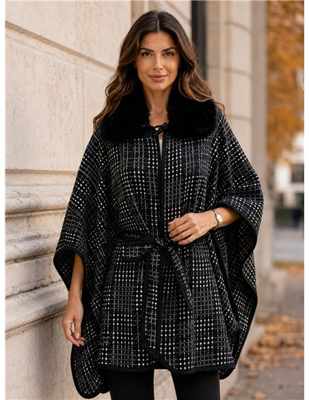 Poncho in jacquard bicolore con cintura e pelliccia