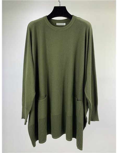 Maxi sweater with pockets