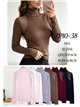 Pull à col roulé avec strass aux épaules