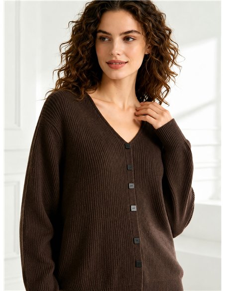 Jersey amplio canalé cuello pico botones