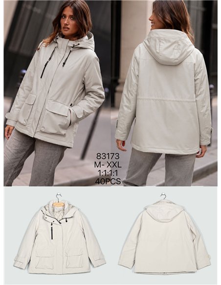 Parka con cappuccio e tasche cargo