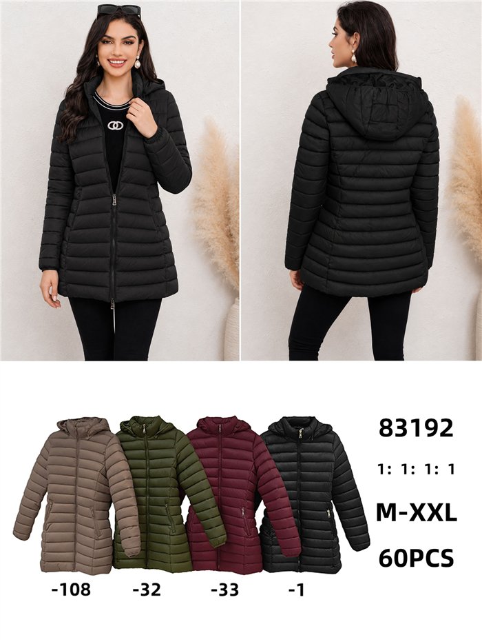 Cappotto imbottito con cappuccio