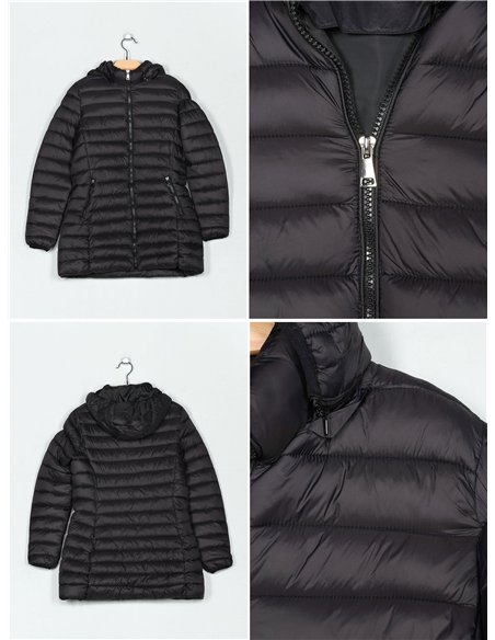 Cappotto imbottito con cappuccio