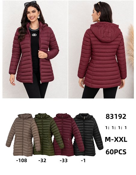 Cappotto imbottito con cappuccio