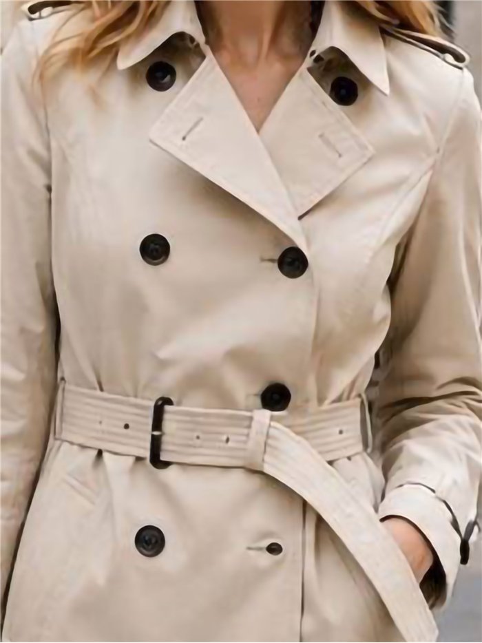 Trench classico con cintura