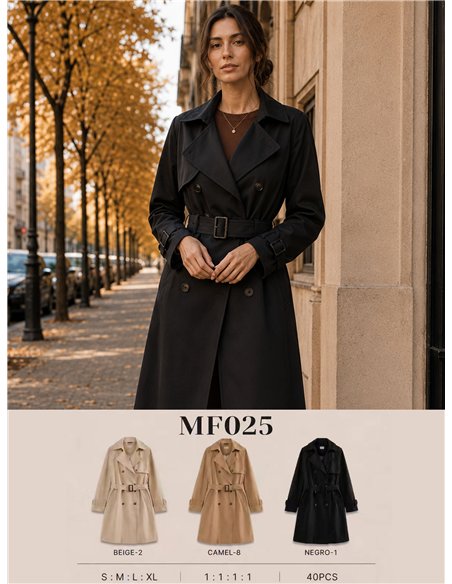 Trench lungo con cintura
