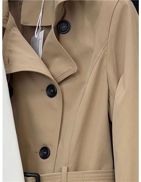 Trench coat con cintura con fibbia