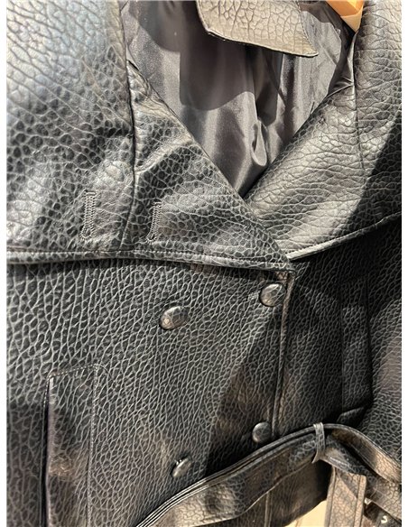Trench coat in similpelle