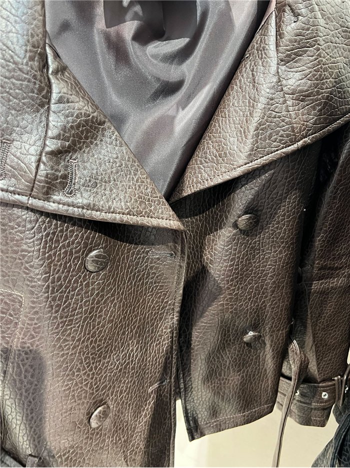 Trench coat in similpelle