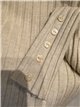 Pull côtelé à col rabattu et poignets boutonnés