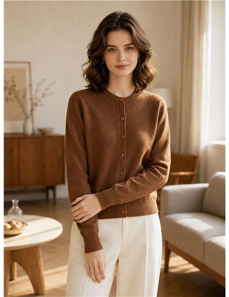 Einfacher Feinstrick-Cardigan