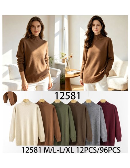Oversize-Rollkragenpullover mit Knöpfen
