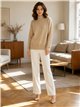 Maglione a collo alto con bottone dorato