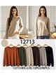 Feinstrickpullover mit Strassverzierungen