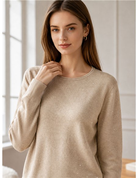 Feinstrickpullover mit Strassverzierungen