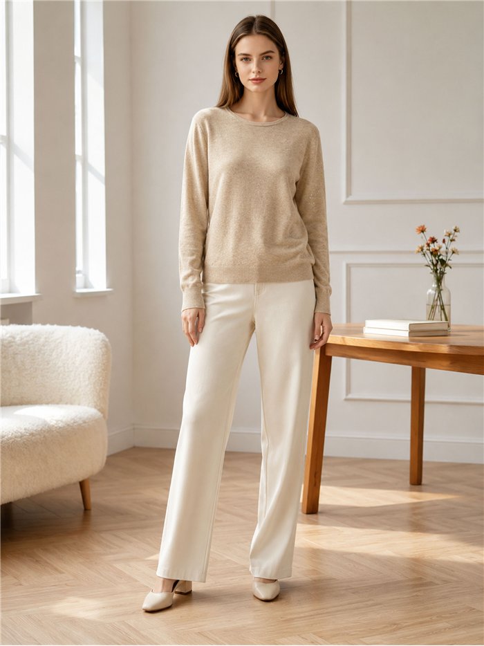 Feinstrickpullover mit Strassverzierungen