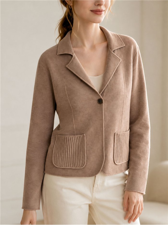 Knit blazer with ribbed pockets