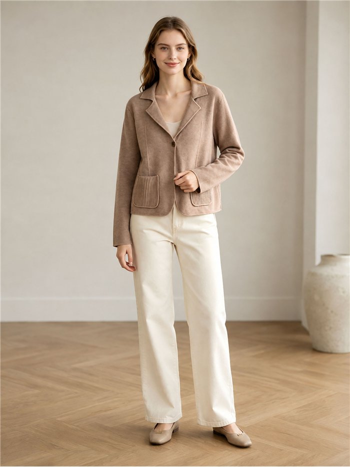 Knit blazer with ribbed pockets