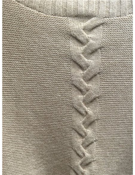 Jersey cuello alto detalle trenzado