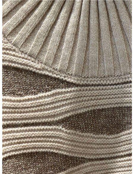 Jersey cuello alto ondas metalizadas