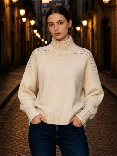Suéter de gola alta com ombros vazados