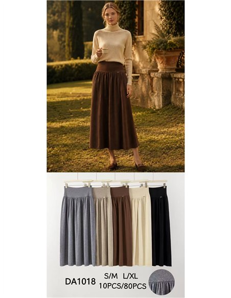 Knit midi skirt with stretch waistband