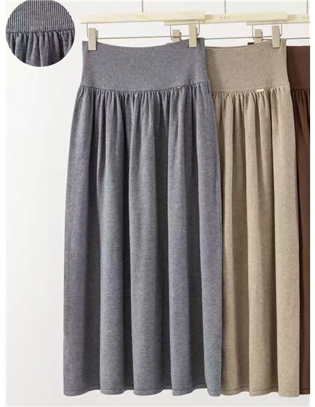 Knit midi skirt with stretch waistband