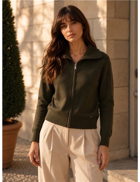 cardigan zippé à col roulé