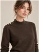 Jersey cuello alto botones hombro