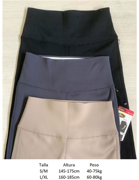 Pantalón acampanado moldeador afelpado
