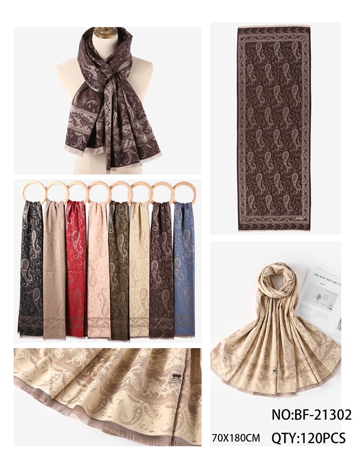 Sciarpa ornamentale con motivo paisley