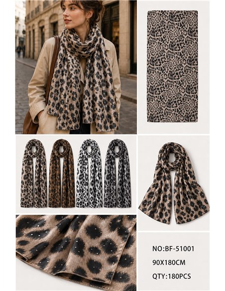 Bufanda animal print con brillo