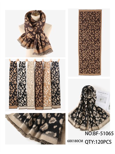 Bufanda estampada leopardo 2