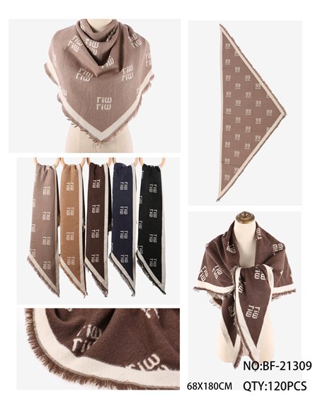 Bufanda triangular estampado