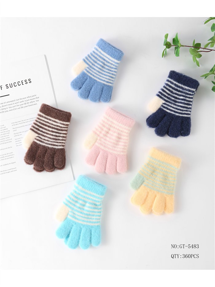 Weiche, gestreifte Kinderhandschuhe