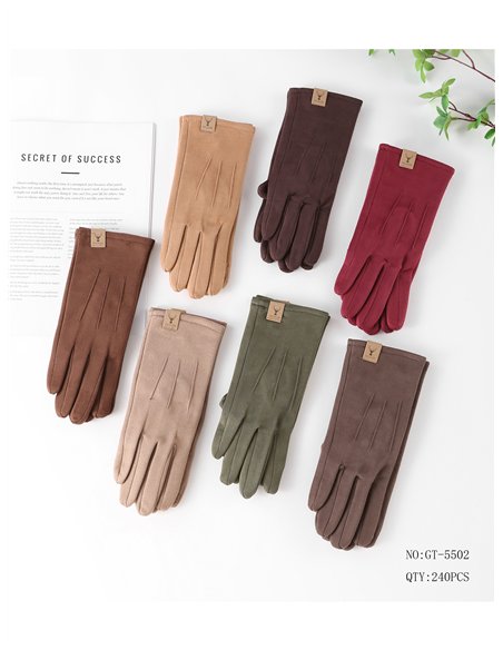 Guantes efecto ante detalle de costuras